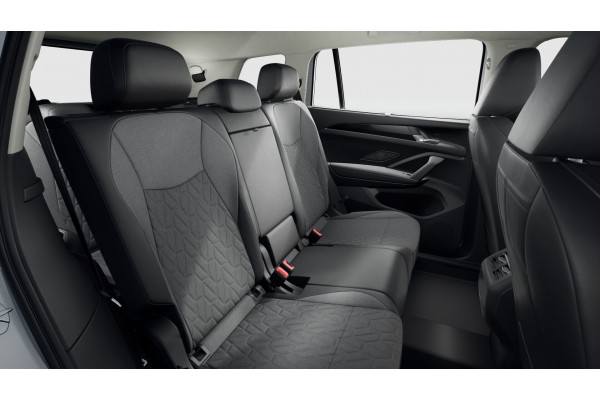 2025 MY26 Volkswagen Tayron R4 110TSI Life SUV Image 10