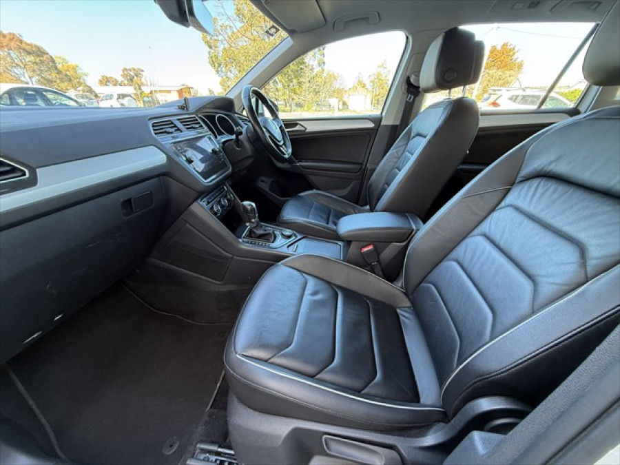 2017 MY18 Volkswagen Tiguan 5N 132TSI Comfortline SUV Image 15