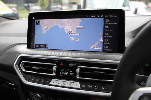 2025 BMW X4 G02 LCI xDrive30i M Sport SUV image 13