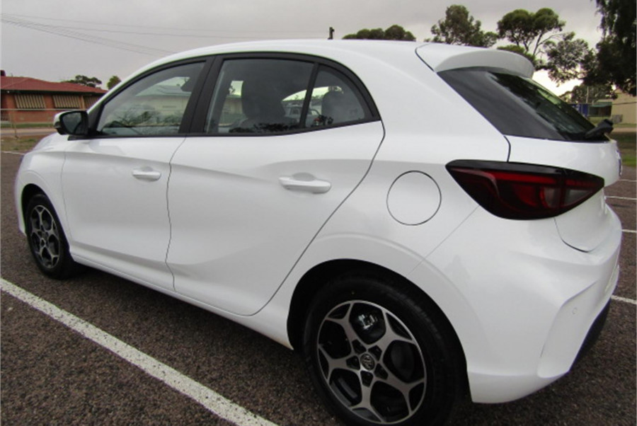 2024 MY24.5 MG MG3 ZP22 Essence Hatch Image 8