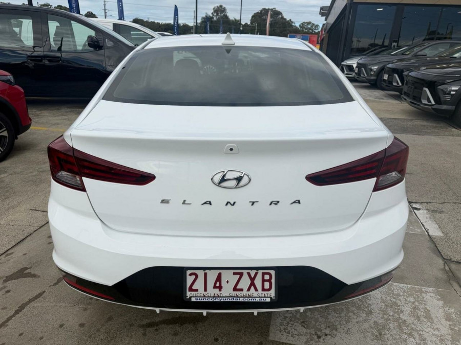 2020 Hyundai Elantra AD.2 Go Sedan Image 5