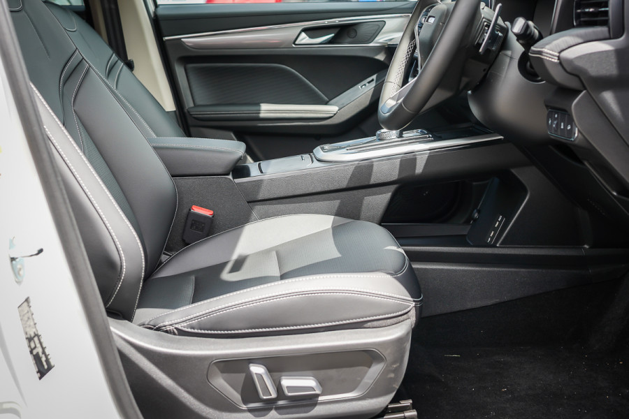 2024 GWM Jolion Pro ICE Ultra Auto Petrol 4x2 SUV Image 16