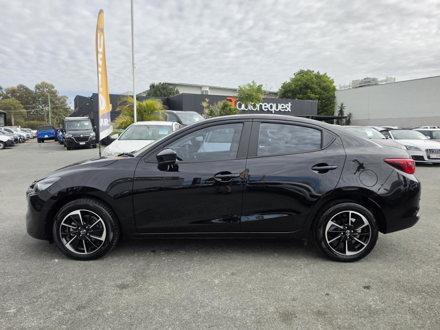 2024 Mazda 2 DL Series G15 GT Sedan Image 10