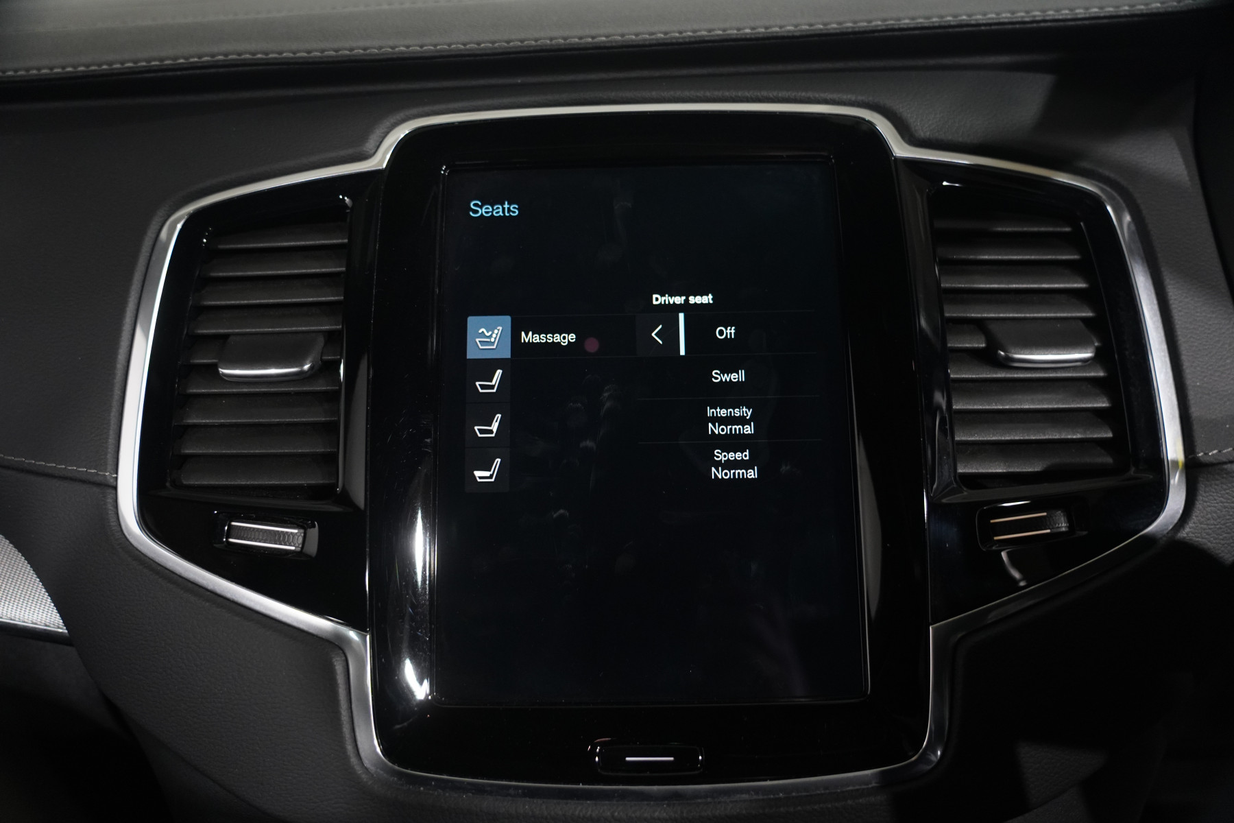 2022 Volvo XC90 Recharge Ultimate T8 Phev SUV Image 28