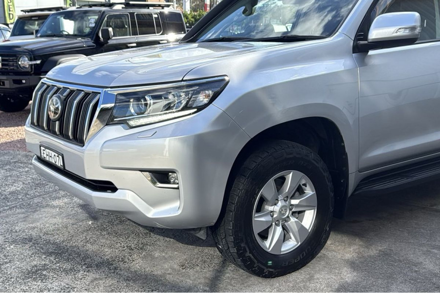 2020 Toyota LandCruiser Prado GDJ150R GXL SUV Image 11