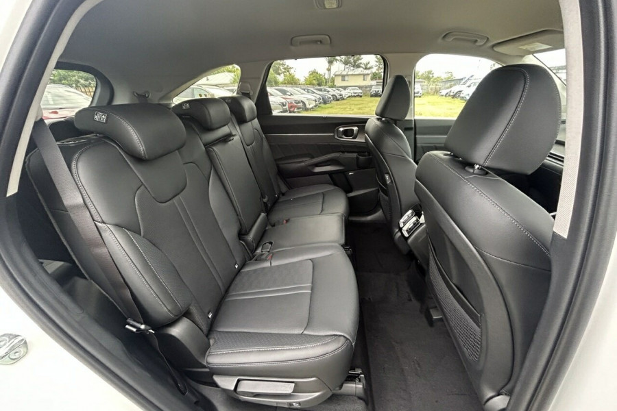 2024 MY25 Kia Sorento MQ4 PE Sport+ SUV Image 17