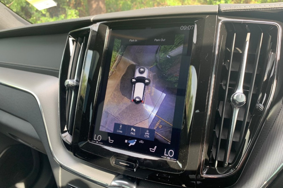 2020 Volvo XC60 UZ D5 R-Design Suv Image 21