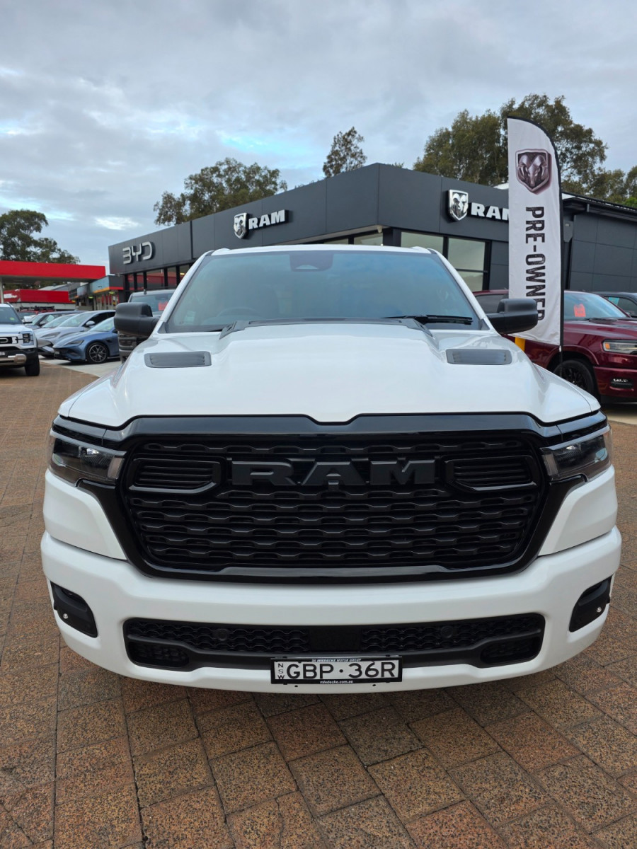 2026 Ram 1500 DT Express Black Edition Hurricane SO Ute Image 9