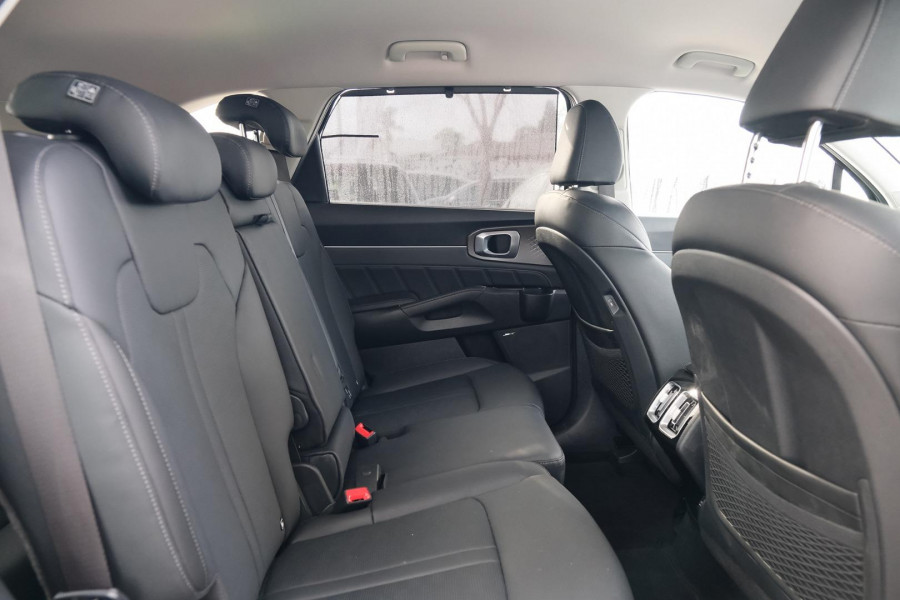2025 MY26 Kia Sorento MQ4 PE Sport+ SUV Image 8