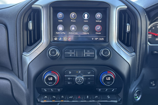 2021 Chevrolet Silverado T1 Ute Image 16