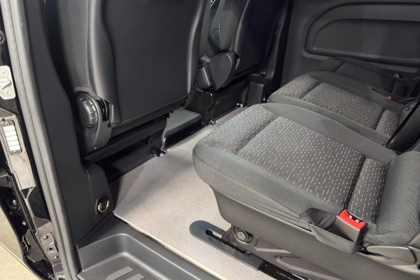 2026 Mercedes-Benz Vito 447 119CDI LWB Van Image 25