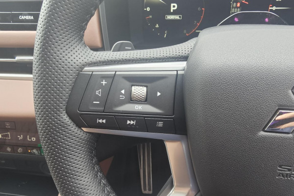2026 Mitsubishi Outlander ZM Exceed Tourer SUV Image 27