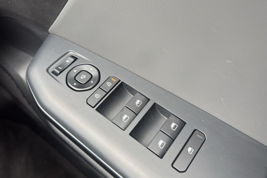 2025 Kia K4 CL4m Sport Sedan Image 10