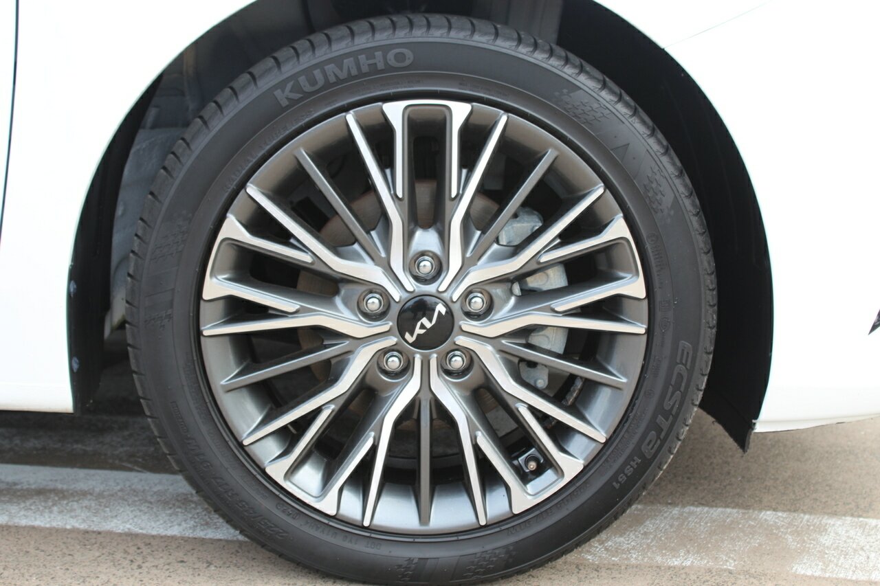 2023 Kia Cerato BD Sport Hatch Image 13