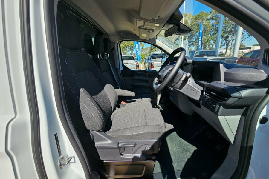 2023 MY23.75 Ford Transit Custom AV Trend SWB Van Image 19