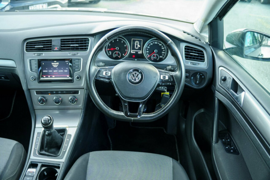 2013 Volkswagen Golf 7 90TSI Hatch Image 10