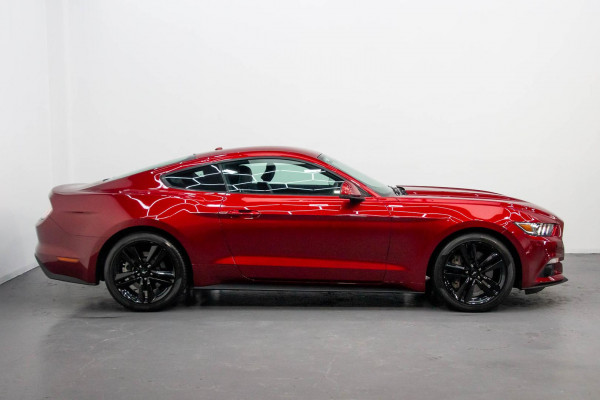 2017 Ford Mustang FM  Coupe Image 3