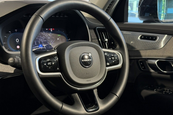 2025 Volvo XC90 L Series Ultra T8 Plug-In Hybrid SUV Image 15