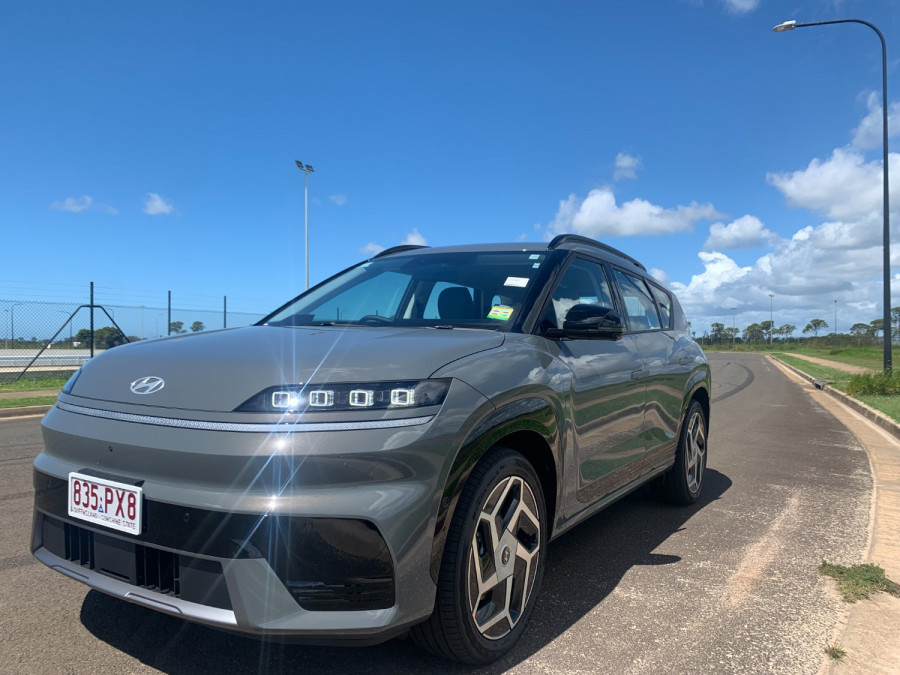 2026 Hyundai ELEXIO OE1.V1 Elite SUV Image 5