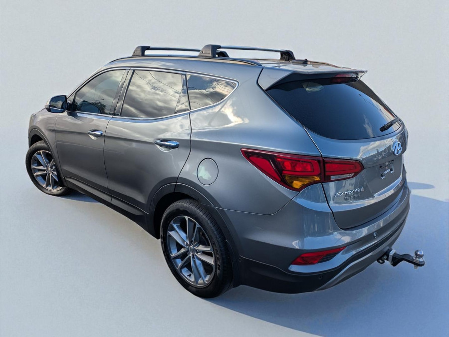 2017 MY18 Hyundai Santa Fe DM5 Series II Highlander SUV Image 4