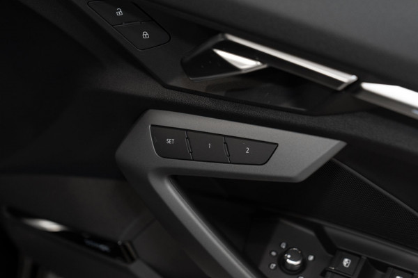 2026 Audi A3 GY TFSI 150kW S line Hatch image 18