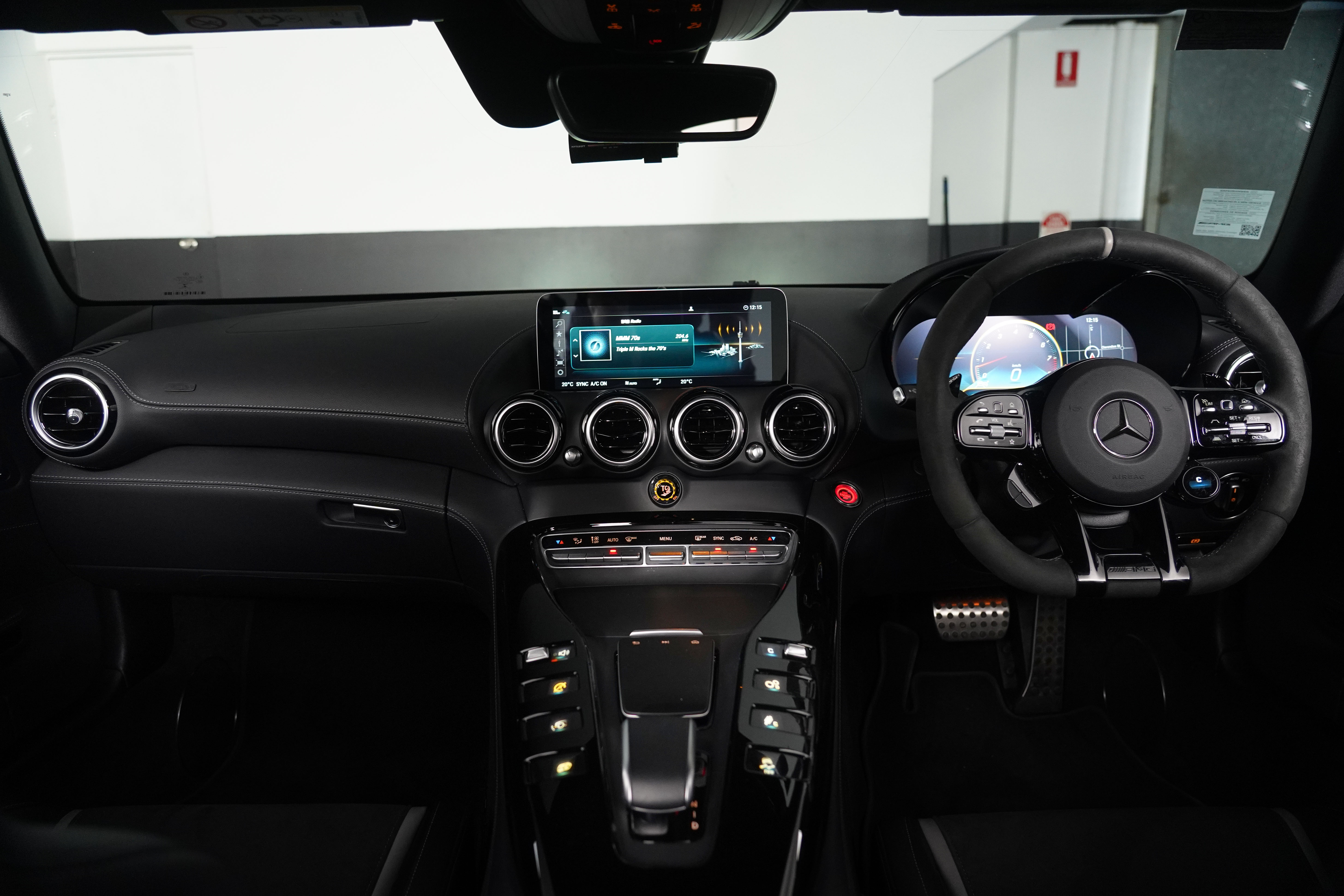 2021 Mercedes-Benz AMG GT R Coupe Image 35