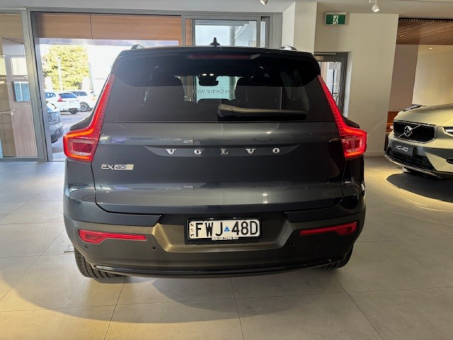 2025 MY26 Volvo EX40  Ultra Single Motor Extended Range SUV Image 9