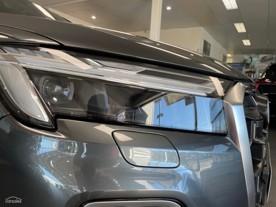 2025 Audi SQ7 4M TFSI SUV Image 10