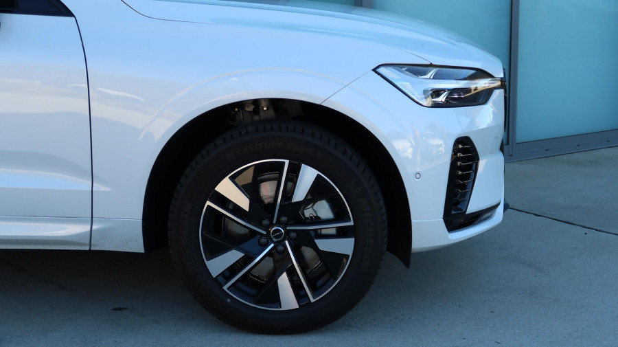 2025 MY26 Volvo XC60 UZ Plus T8 Plug-in Hybrid Dark SUV Image 22
