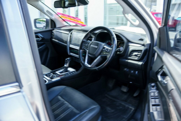2021 Isuzu MU-X RJ LS-T SUV Image 19