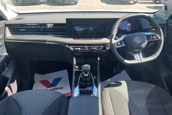 2025 MG HS AS33 Excite Hybrid SUV Image 8