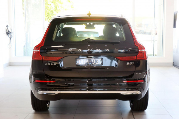 2024 MY25 Volvo XC60  Ultra B5 Bright SUV Image 4