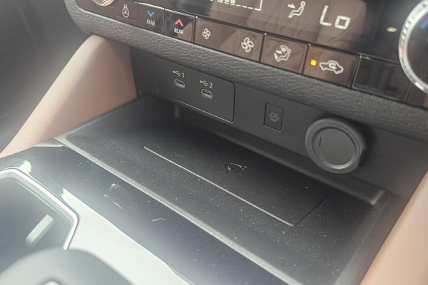 2026 Mitsubishi Outlander ZM Exceed Tourer SUV Image 33
