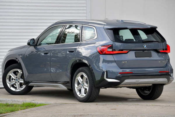 2025 BMW X1 U11 sDrive18i SUV image 2
