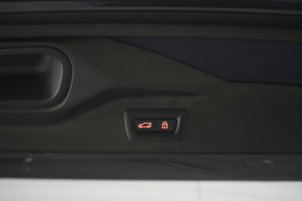 2021 BMW X7 Xdrive30d SUV Image 41
