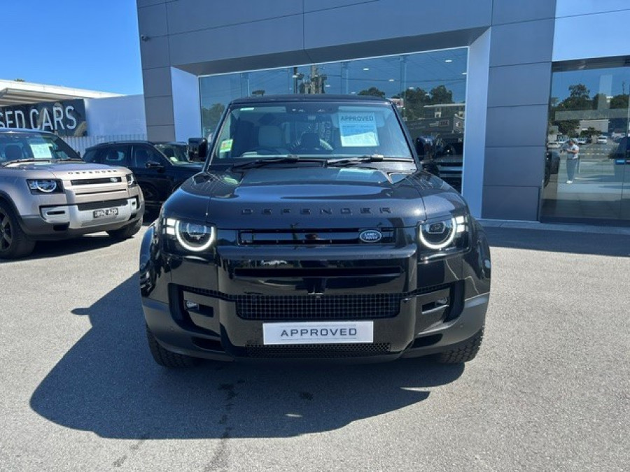 2025 MY26 Land Rover Defender L663 110 D250 S SUV Image 2