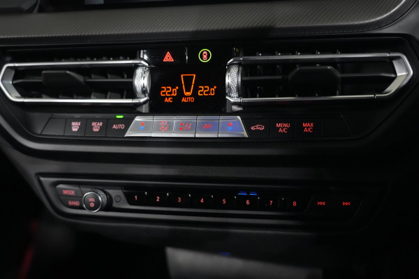 2022 BMW 1 Series 28ti Hatch image 19