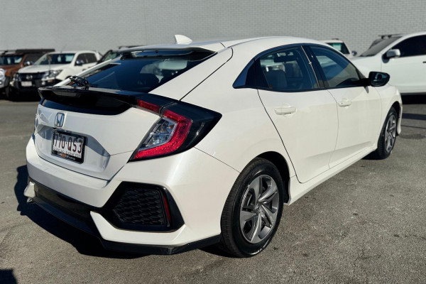 2019 Honda Civic 10th Gen VTi Sedan Image 8