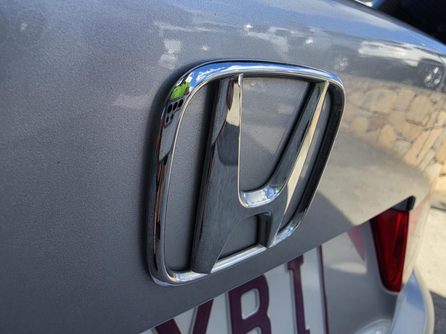 2004 Honda Accord Euro 7th Gen Luxury Sedan Image 20