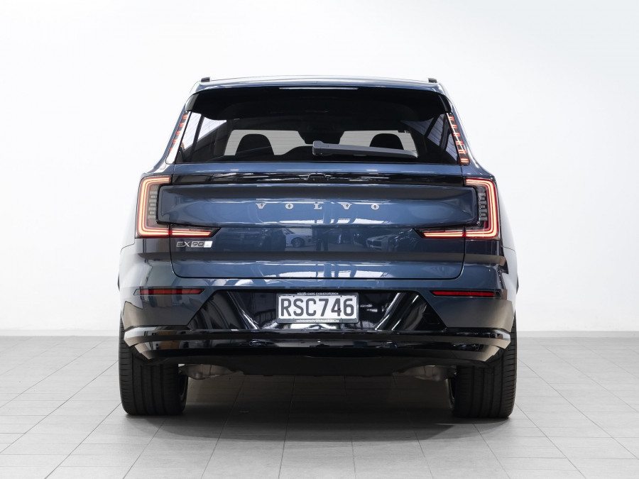 2026 Volvo EX90 No Series Ultra Twin Motor Performance SUV Image 7