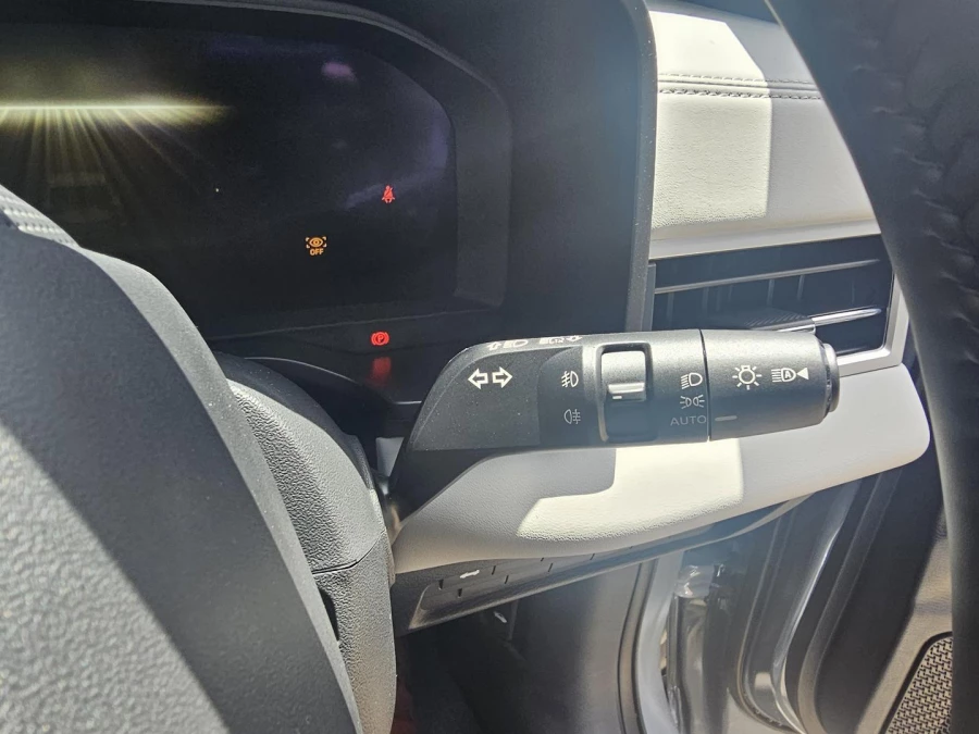 2025 Mitsubishi Outlander ZM Exceed SUV Image 21