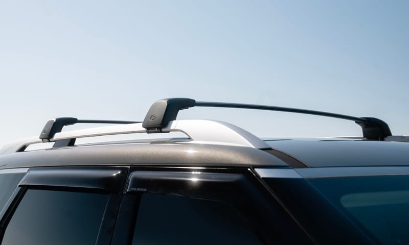 Hyundai genuine roof racks | flush