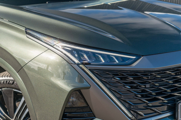 2026 MG QS Essence SUV Image 3