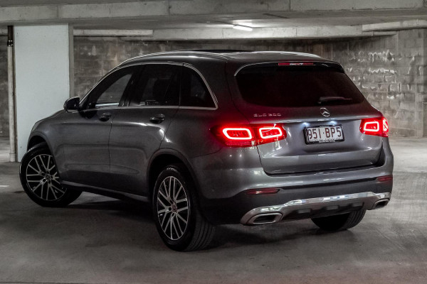 2021 Mercedes-Benz GLC-Class X253 GLC200 SUV image 2