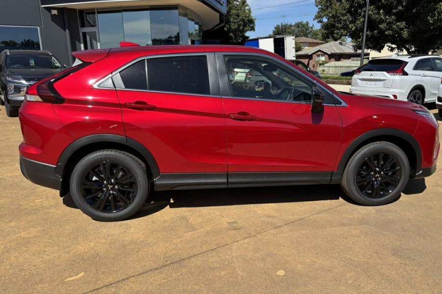 2024 Mitsubishi Eclipse Cross YB Black Edition SUV Image 8