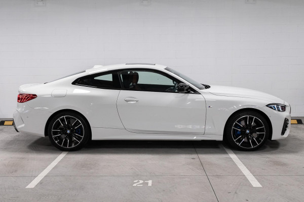 2024 BMW 4 Series G22 M440i xDrive Coupe image 5