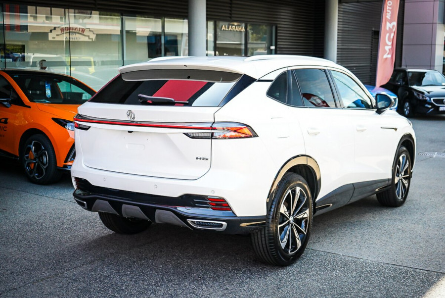 2025 MG HS AS33 Essence SUV Image 6