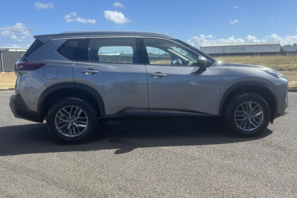 2024 MY25 Nissan X-Trail T33 ST SUV Image 2
