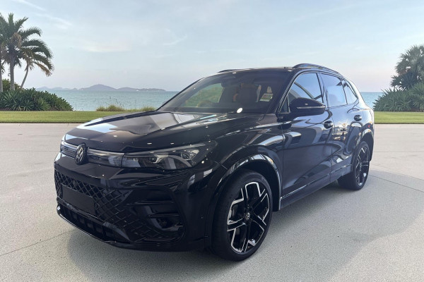 2026 Volkswagen Tiguan CT 195TSI R-Line SUV Image 4