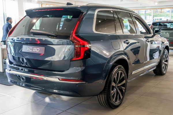 2026 Volvo XC90 L Series Plus B5 Bright SUV Image 2